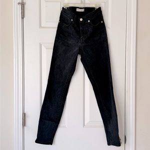 MADEWELL • 9 inch High Rise Skinny Jeans • Size 25